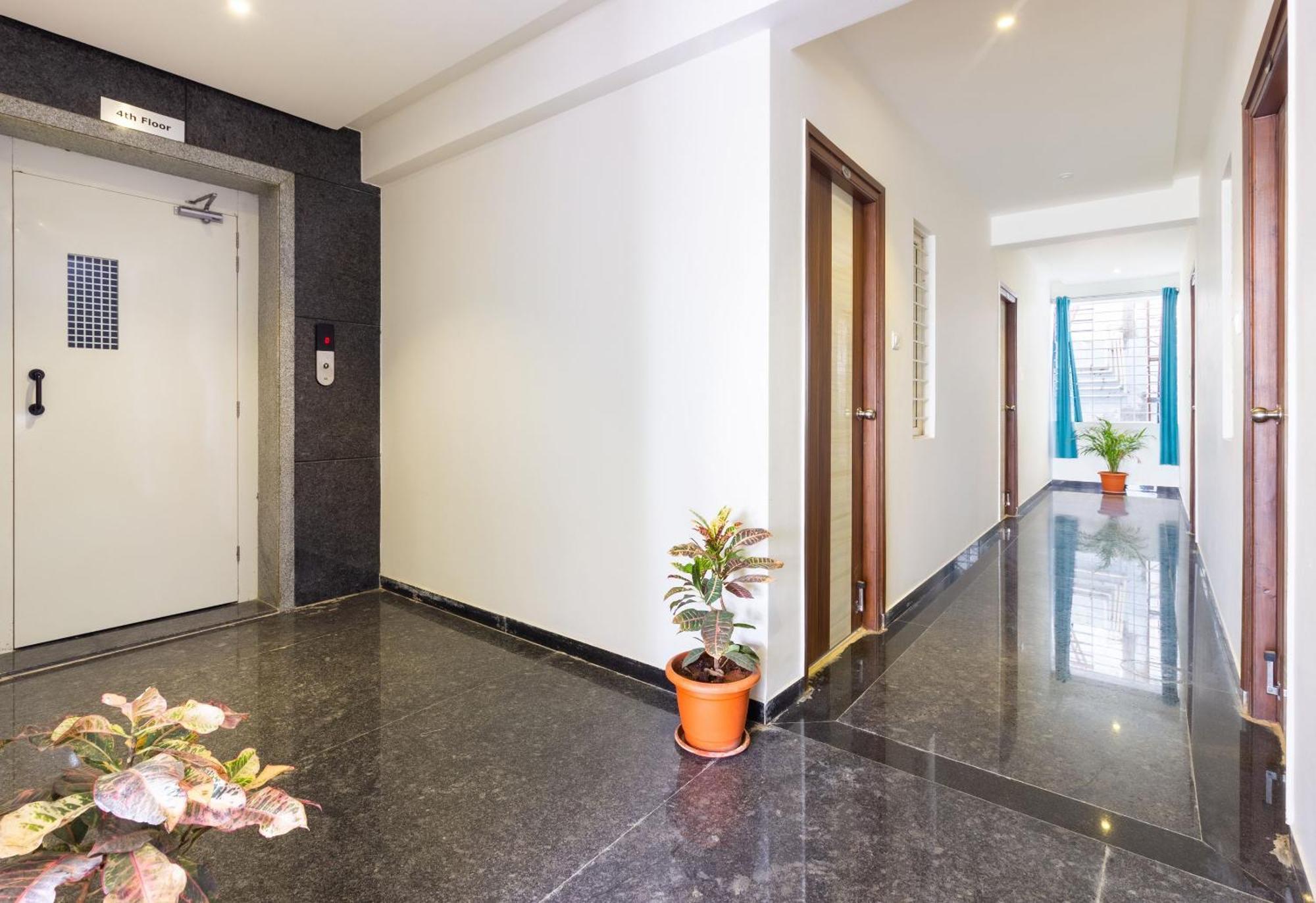 היידראבד Super Hotel O Qualia Inn Kondapur Near Botanical Garden מראה חיצוני תמונה